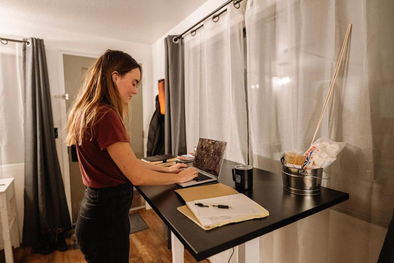 Loge Bend Hotel Екстериор снимка