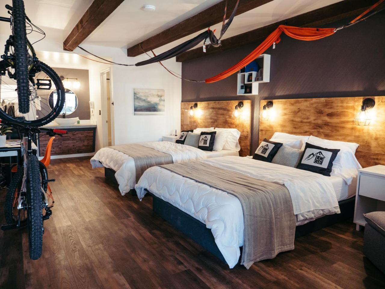 Loge Bend Hotel Екстериор снимка